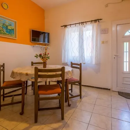 Isabella Apartment Crikvenica