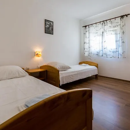 Apartment Isabella *
